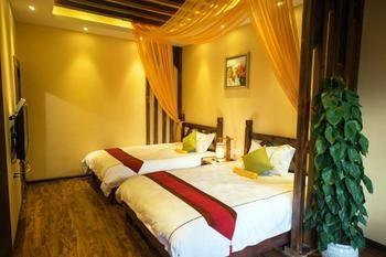 Lijiang Banshan Yunfu Boutique Hostel Экстерьер фото